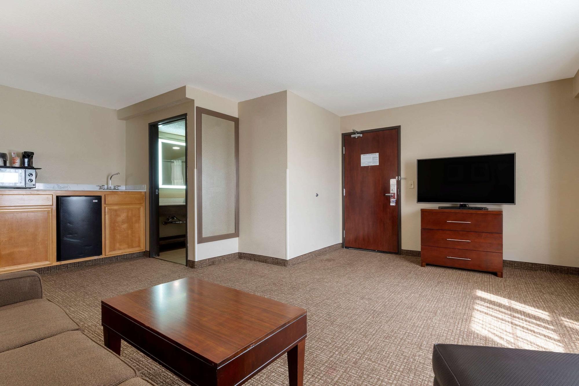 Comfort Suites Downtown ซาคราเมนโต ภายนอก รูปภาพ