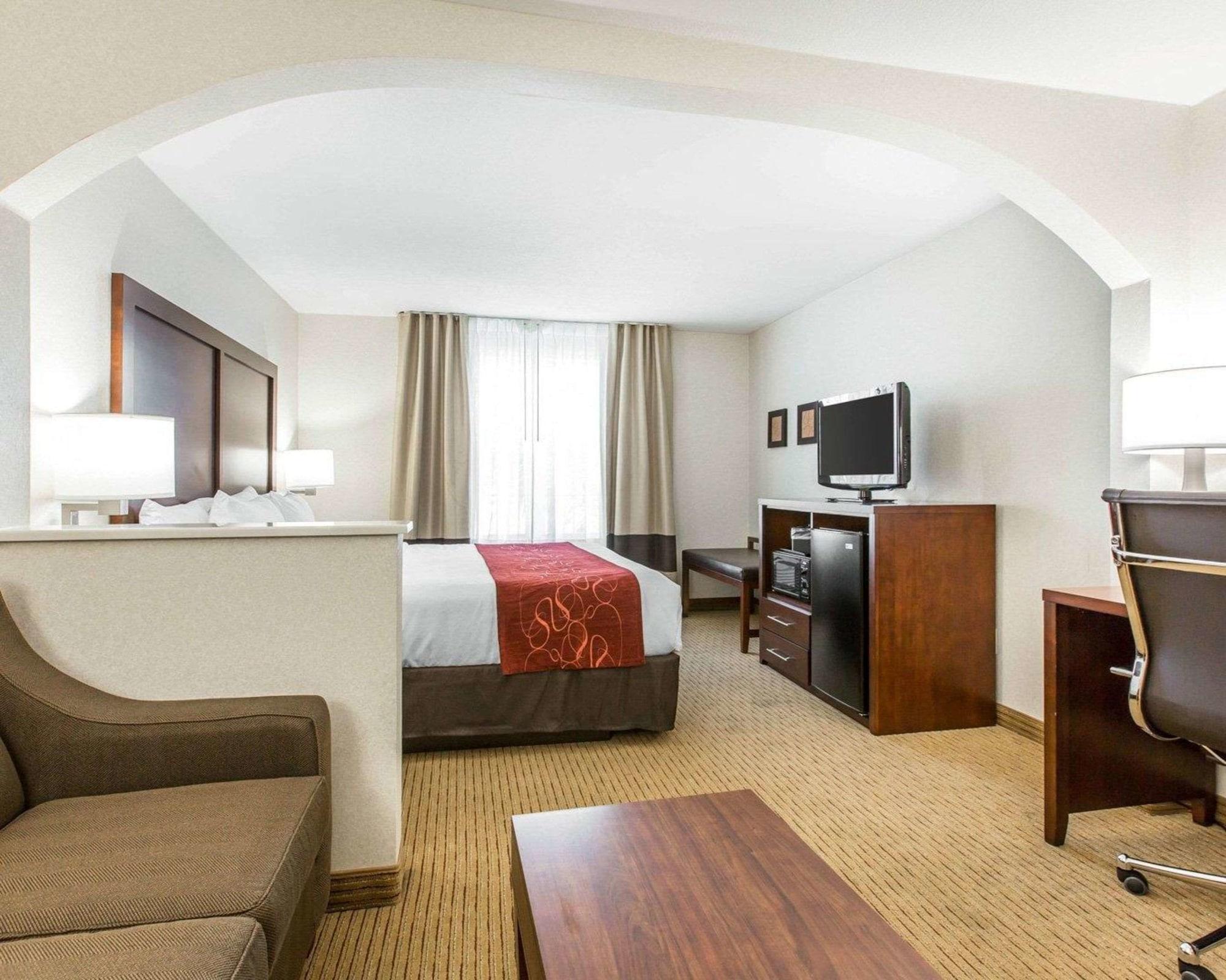 Comfort Suites Downtown ซาคราเมนโต ภายนอก รูปภาพ